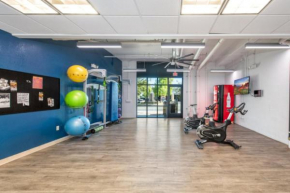 Comfortable Tempe Getaway with Pool Free Parking